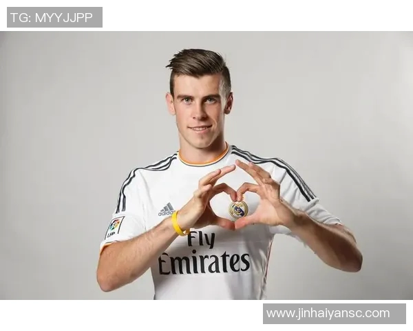 中国足球百年辉煌足坛巨星盘点十大历史传奇球员深度剖析 中国足球百年辉煌足坛巨星盘点十大历史传奇球员深度剖析